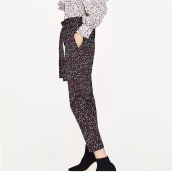 ZARA BASiC Floral Paperbag Belted Ankle Pants - Picture 2 of 10